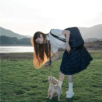 女伶们
